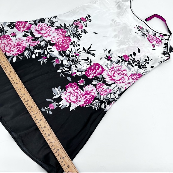 Floral Slip Cami 3/30 - Picture 6 of 6